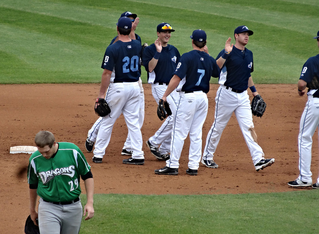 18033753306_1a45cb01c4_z