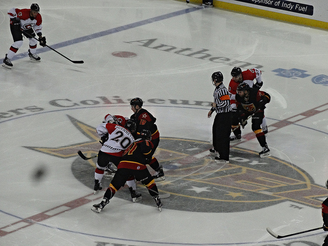 25538726536_4aa0f6827f_z