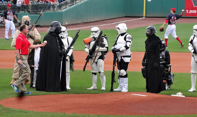 26907083280_060fb54c22_z