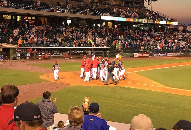 27093319031_af7a5fbbfa_z