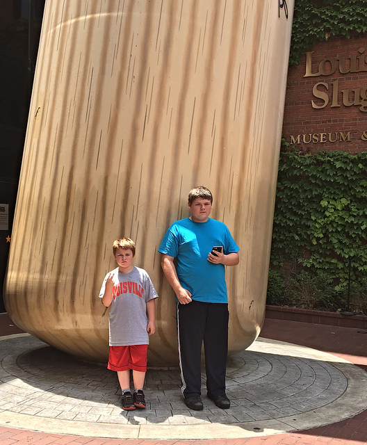 28298497151_560718372a_z